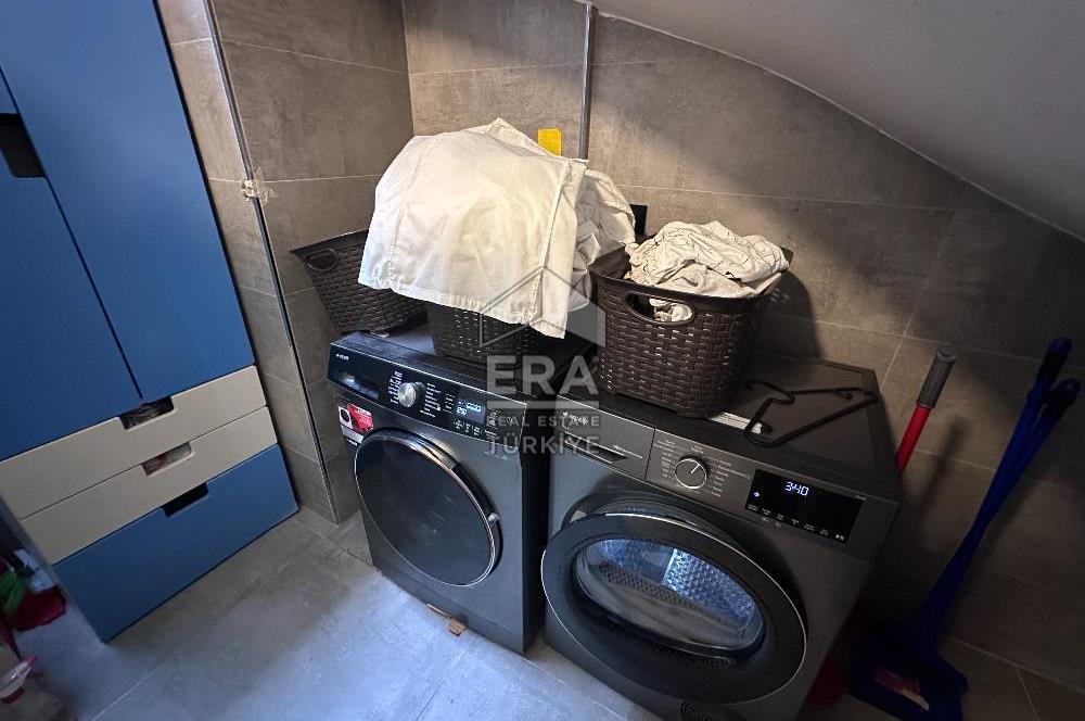 Sarıyer Uskumruköy'de 5+1, 300m2 Lüks İkiz Villa