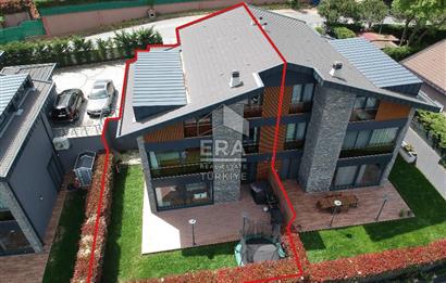 Sarıyer Uskumruköy'de 5+1, 300m2 Lüks İkiz Villa
