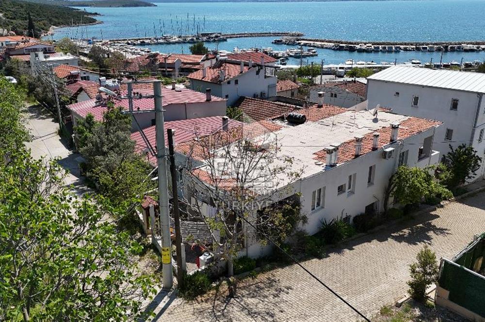Urla Özbek Akkum Plajında 2+1 Eşyalık Kiralık Yazlık