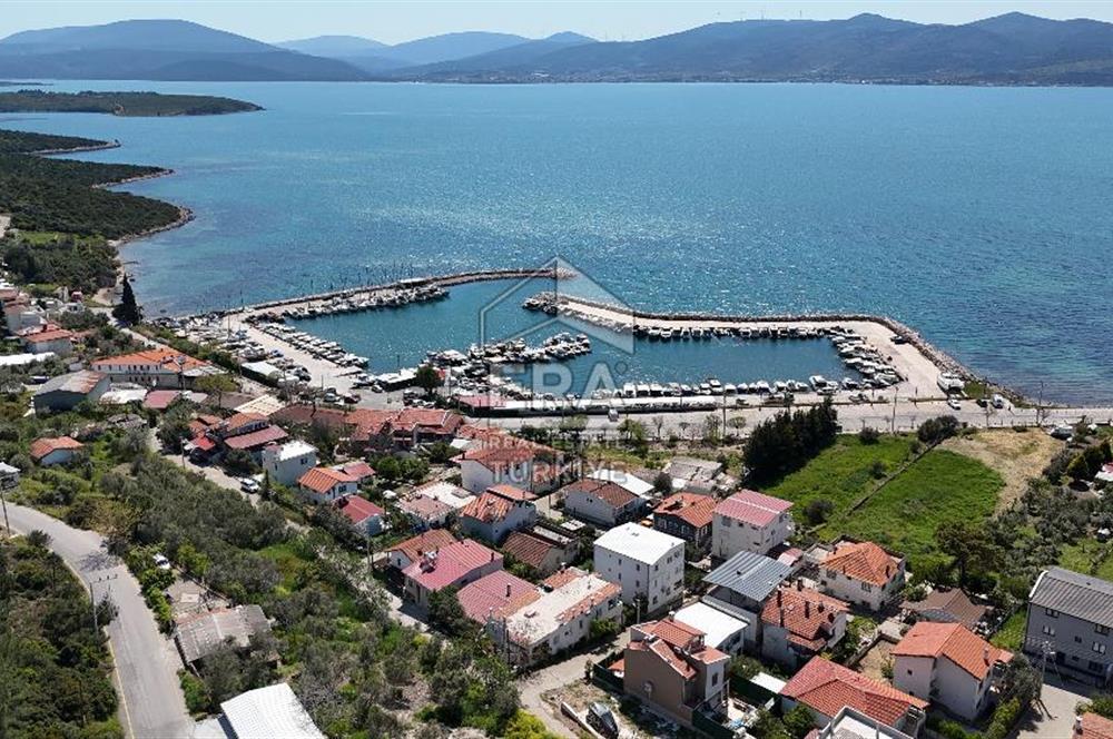 Urla Özbek Akkum Plajında 2+1 Eşyalık Kiralık Yazlık