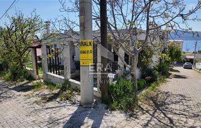 Urla Özbek Akkum Plajında 2+1 Eşyalık Kiralık Yazlık