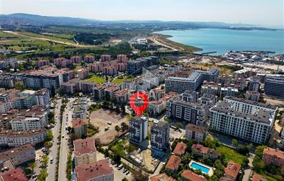 İstasyon Caddesinde Marinaya Komşu 3+1 Sıfır Daire