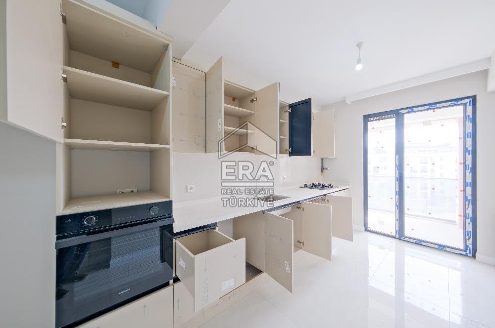 İstasyon Caddesinde Marinaya Komşu 3+1 Sıfır Daire
