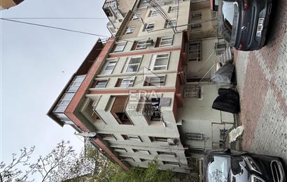 Beşiktaş Dikilitaş'ta Satılık 2+1 Balkonlu Daire