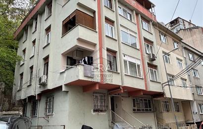 Beşiktaş Dikilitaş'ta Satılık 2+1 Balkonlu Daire