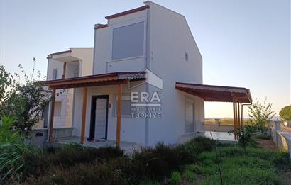 Ayvalık Altınova'da Eşyalı 2+1 Kiralık Villa