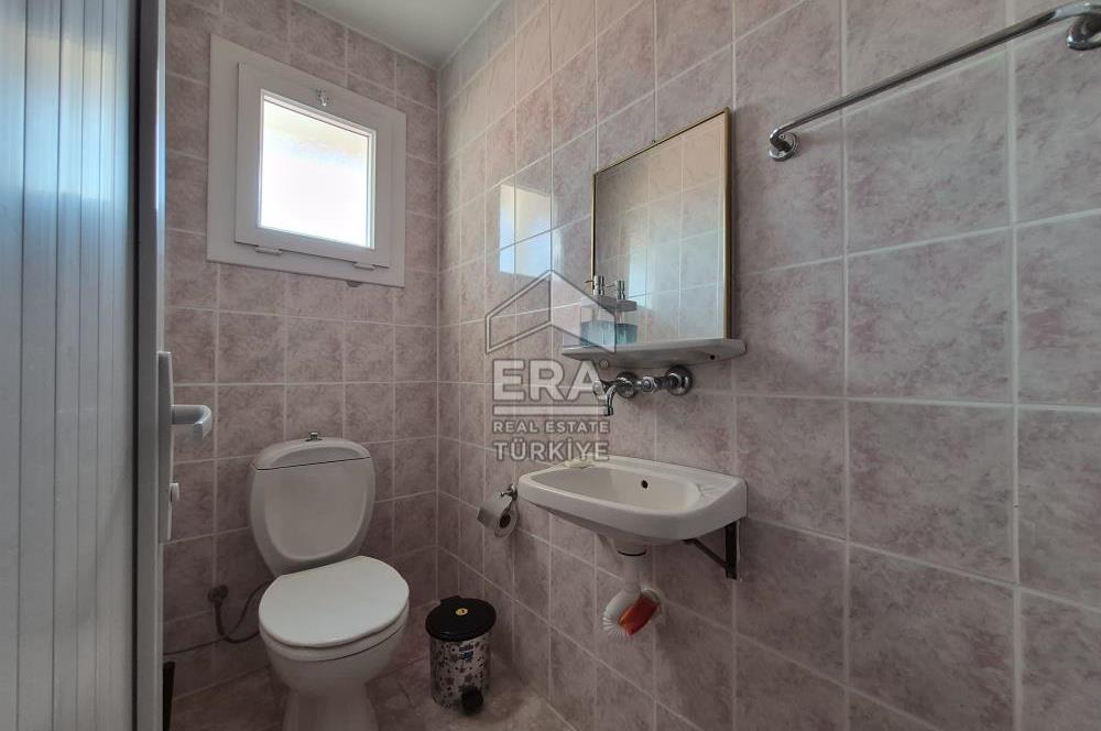 Urla Özbek Akkum Plajında 2+1 Eşyalık Kiralık Yazlık