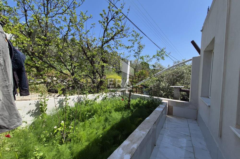 Urla Özbek Akkum Plajında 2+1 Eşyalık Kiralık Yazlık