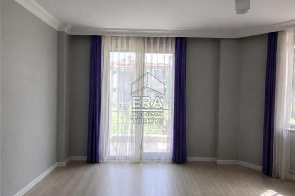 Ayvalık Ali Çetinkaya'da Site İçerisinde Kiralık 1+1 Daire