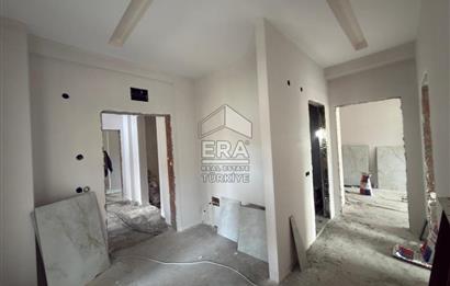 ERA PORT GÜVENCESİYLE SAVAŞTEPE CADDESİ YAKINI 2+1 DAİRE