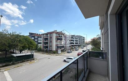 ERA PORT GÜVENCESİYLE SAVAŞTEPE CADDESİ YAKINI 2+1 DAİRE
