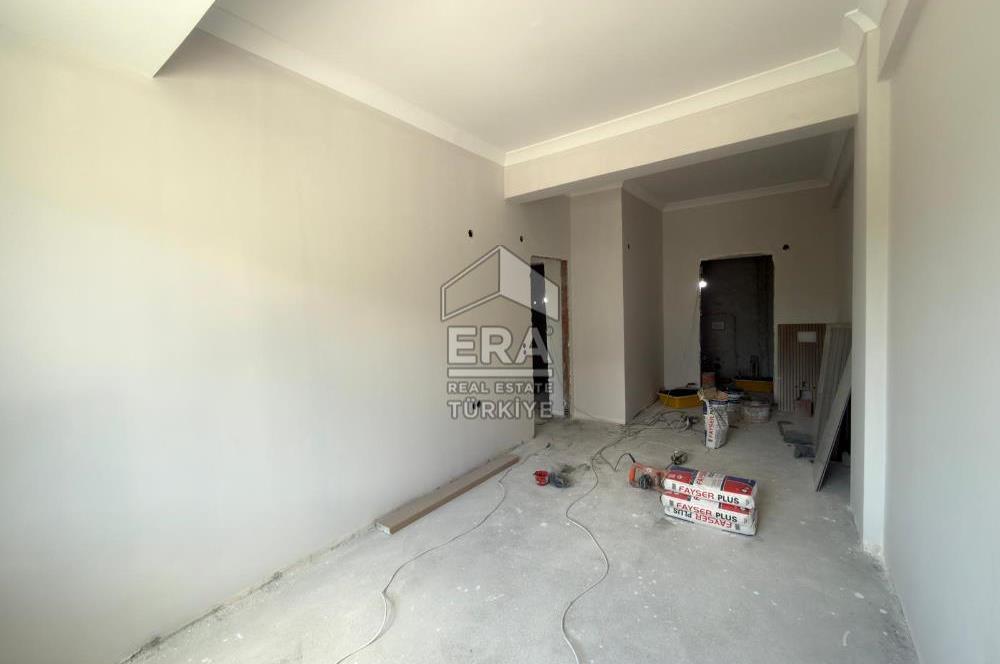 ERA PORT GÜVENCESİYLE SAVAŞTEPE CADDESİ YAKINI 2+1 DAİRE