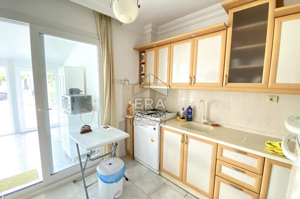 AYVALIK ALTINOVA SAHİLDE SİTE İÇERİSİNDE SATILIK 3+1 VİLLA
