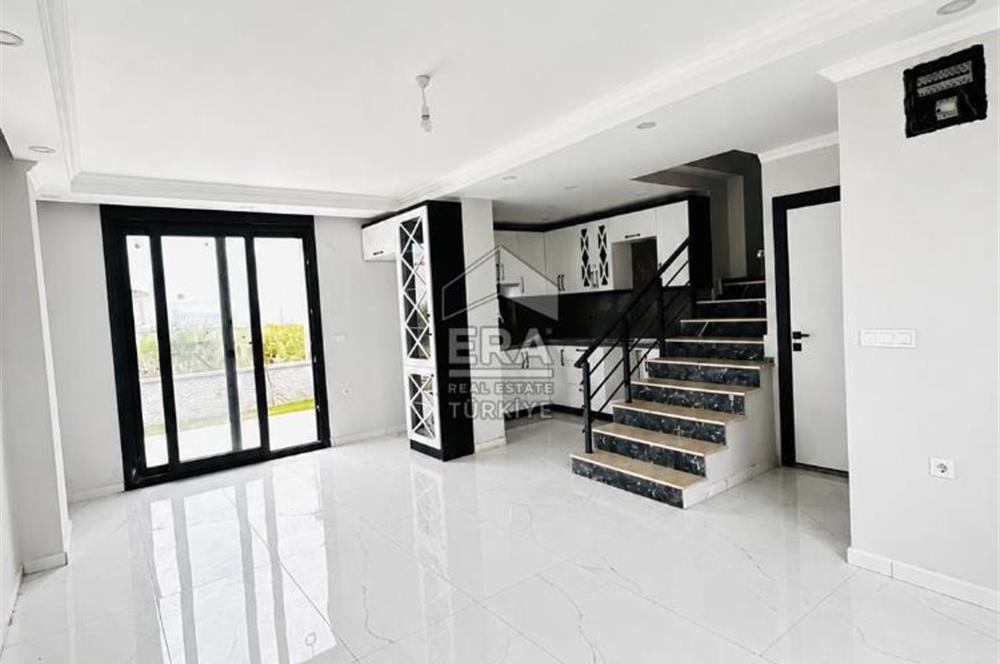 ERA ANGEL'dan Ayvalık Altınova'da Geniş Bahçeli Satılık 2+1 Villa