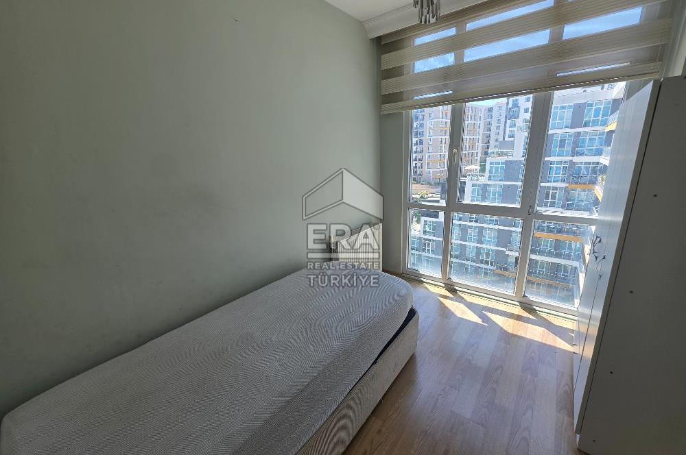 KURTKÖY TERAS İSTANBUL'DA EŞYALI BÜYÜK TERASLI 2+1 KİRALIK DAİRE