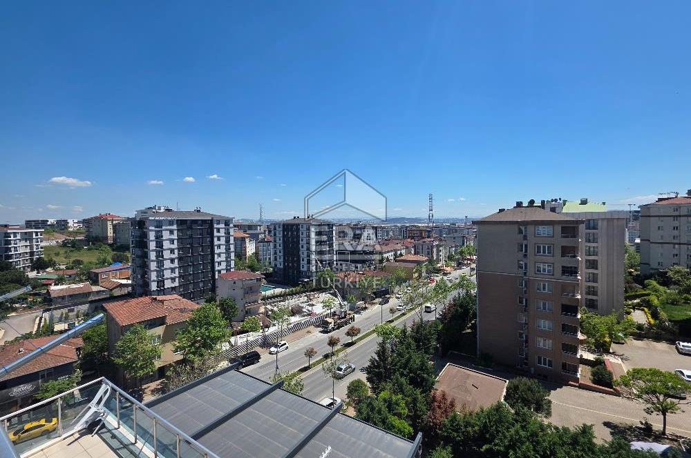 KURTKÖY TERAS İSTANBUL'DA EŞYALI BÜYÜK TERASLI 2+1 KİRALIK DAİRE