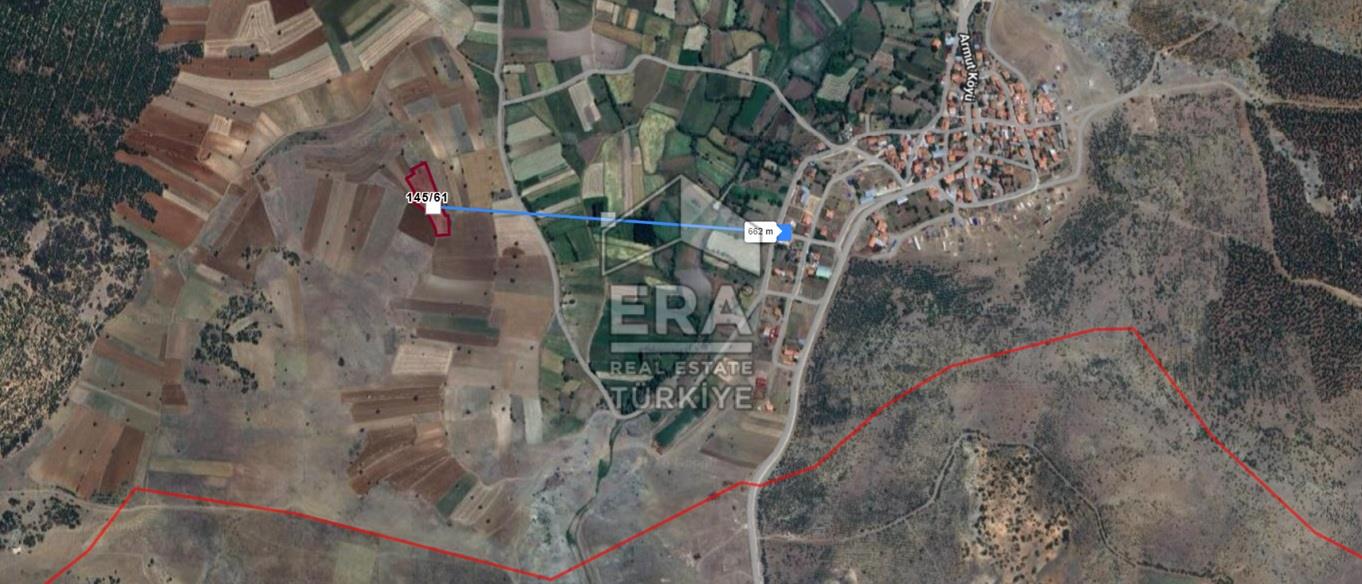 BURDUR YEŞİLOVA ARMUT KÖYÜNDE SATILIK TEK TAPU 5027 m2 TARLA 
