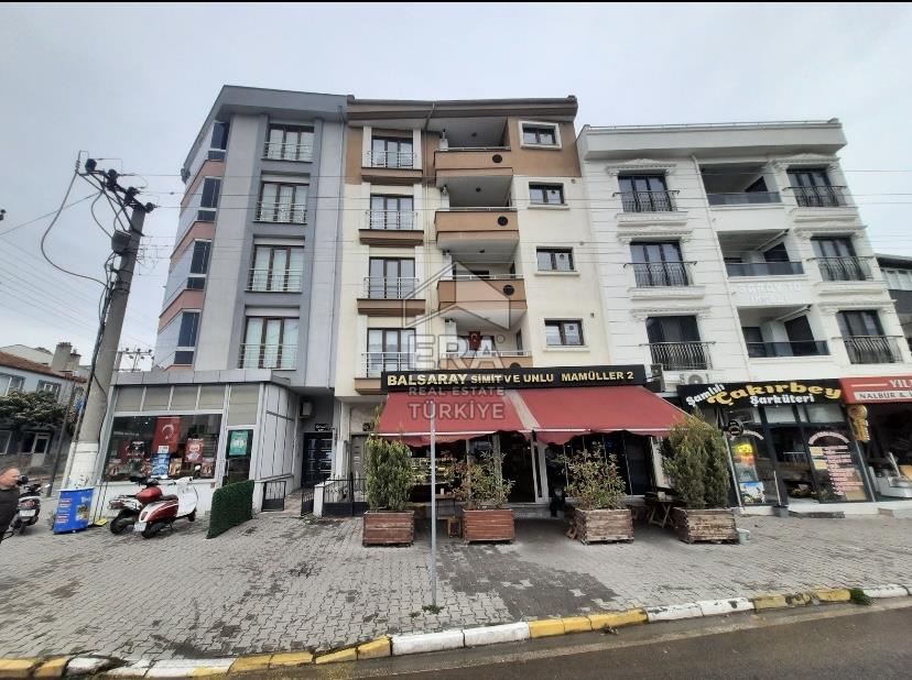 ERA SÖZDEN TOYGARDA ŞEHİTLER PARKI KARŞISINDA KİRALIK 2+1 DAİRE