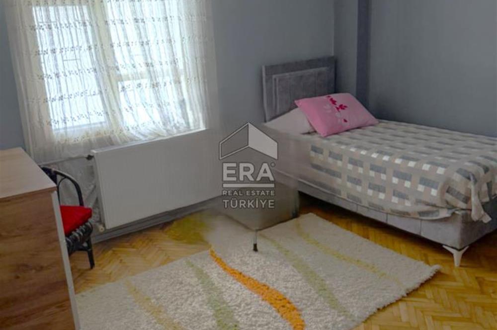 Küçükyalı Çınar'da Bahçeli 2+1 Daire: Yatırım ve Yaşam Fırsatı