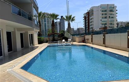 Mavişehir Family Park'ta Havuz Manzaralı 4+1 Kiralık Daire