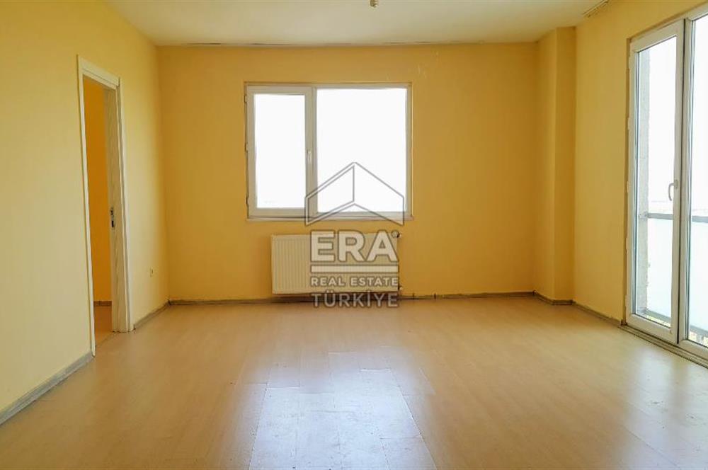 Çamlık Mh'sinde Minitolia Sitesinde Önü Açık Ara Kat 2+1 Daire