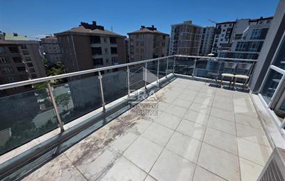 KURTKÖY TERAS İSTANBUL'DA EŞYALI BÜYÜK TERASLI 2+1 KİRALIK DAİRE