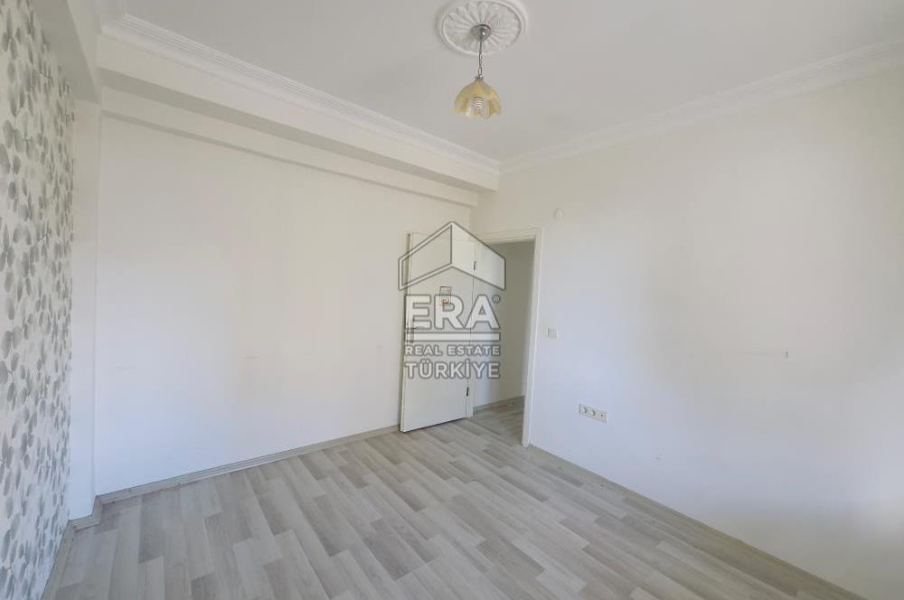 SARILAR MAHALLESİNDE  SATILIK 2+1 DAİRE