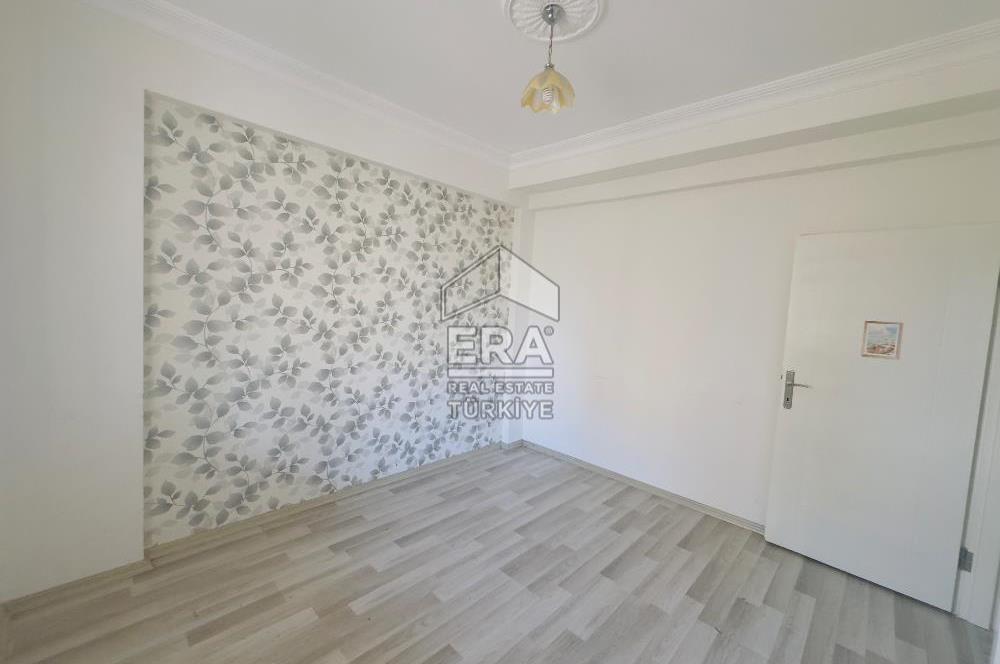 SARILAR MAHALLESİNDE  SATILIK 2+1 DAİRE