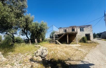 MANAVGAT HACIİSALİ KÖYÜNDE'DE SATILIK MÜSTAKİL KÖY EVİ