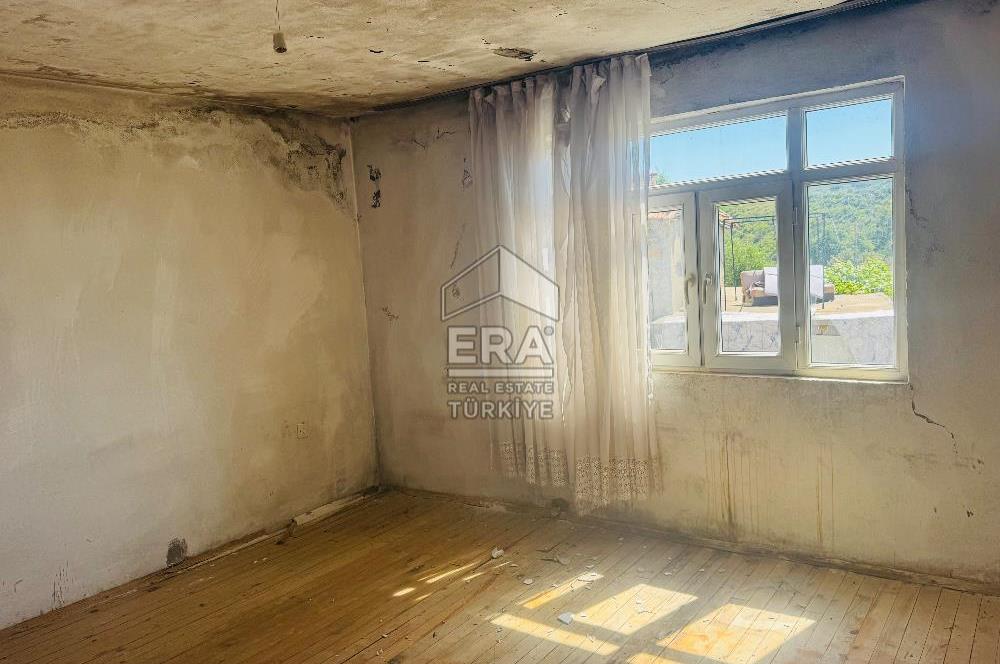 MANAVGAT HACIİSALİ KÖYÜNDE'DE SATILIK MÜSTAKİL KÖY EVİ