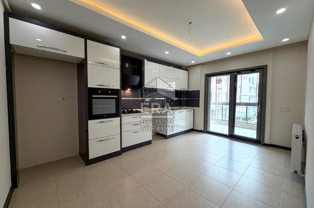 PAŞAALANI MH ÇENGEL CD YAKININDA KİRALIK ARA KAT 3+1 DAİRE