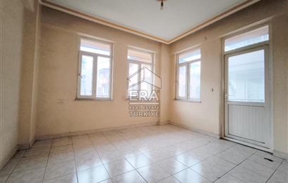 ÖRNEK MAHALLESİ'NDE 1+1 ARA KAT KİRALIK DAİRE 