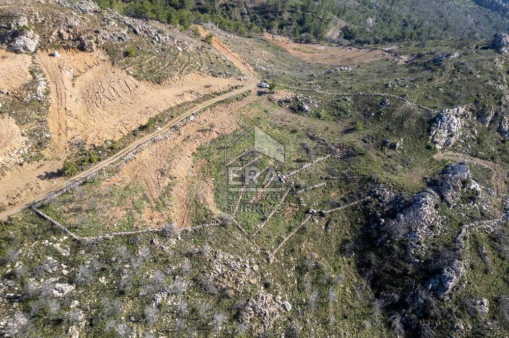 Datça Mesudiye'de Deniz Manzaralı Satılık 180 m2 Yaşam Alanı