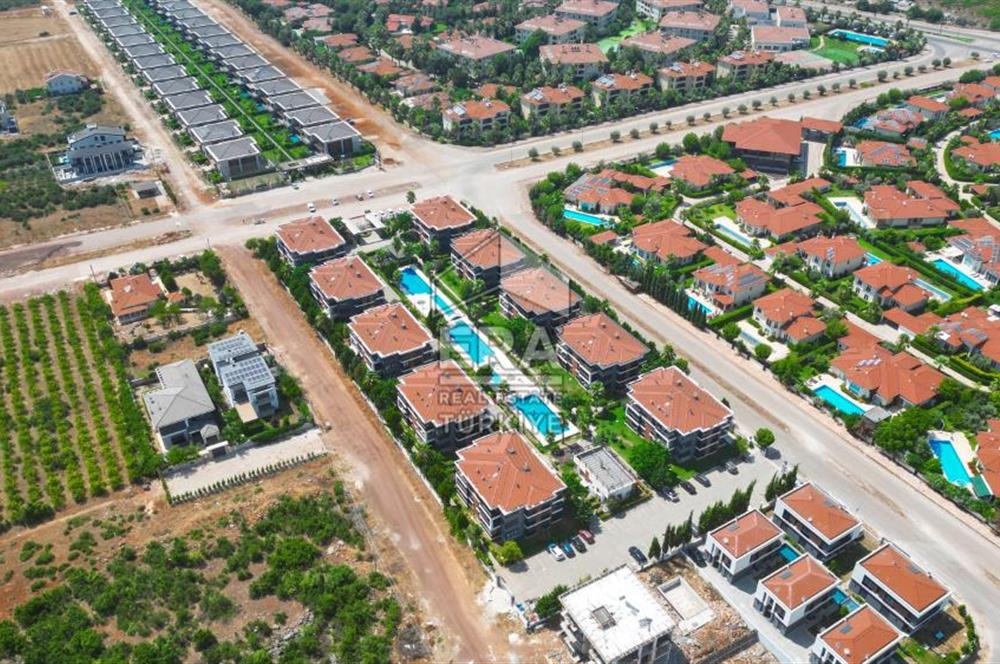 ANTALYA DÖŞEMEALTI ALTIN KALE RADYO KENT SİTESİ EŞYALI HAVUZLU GÜVENLİKLİ KİRALIK DAİRE