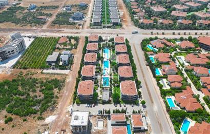 ANTALYA DÖŞEMEALTI ALTIN KALE RADYO KENT SİTESİ EŞYALI HAVUZLU GÜVENLİKLİ KİRALIK DAİRE
