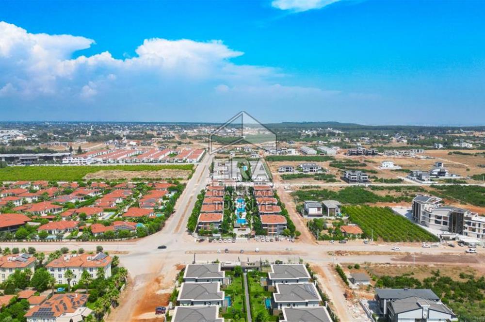 ANTALYA DÖŞEMEALTI ALTIN KALE RADYO KENT SİTESİ EŞYALI HAVUZLU GÜVENLİKLİ KİRALIK DAİRE