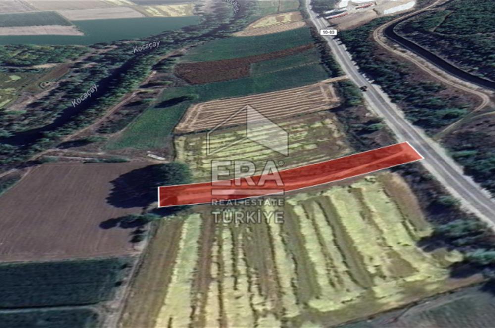 Era Söz'den Manyas'ta 3.124m2 K.Tavukhane(300m2) Ve Tarla