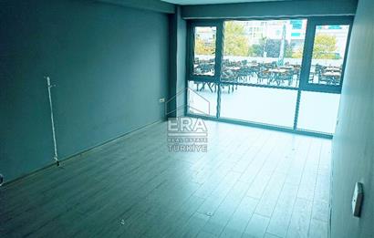 Cazibe Merkezindeki ARWEN İstanbul'da Kullanışlı Net 41 m2 Ofis