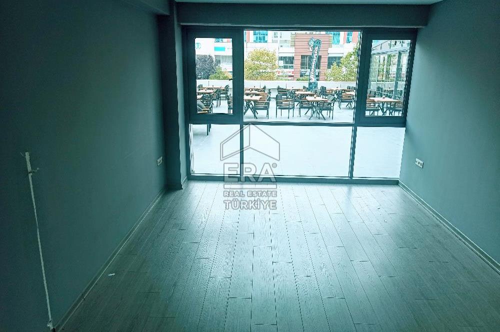 Cazibe Merkezindeki ARWEN İstanbul'da Kullanışlı Net 41 m2 Ofis