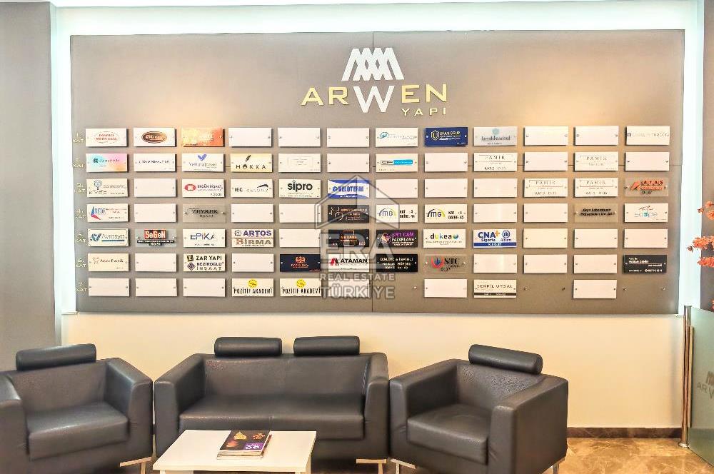 Cazibe Merkezindeki ARWEN İstanbul'da Kullanışlı Net 41 m2 Ofis