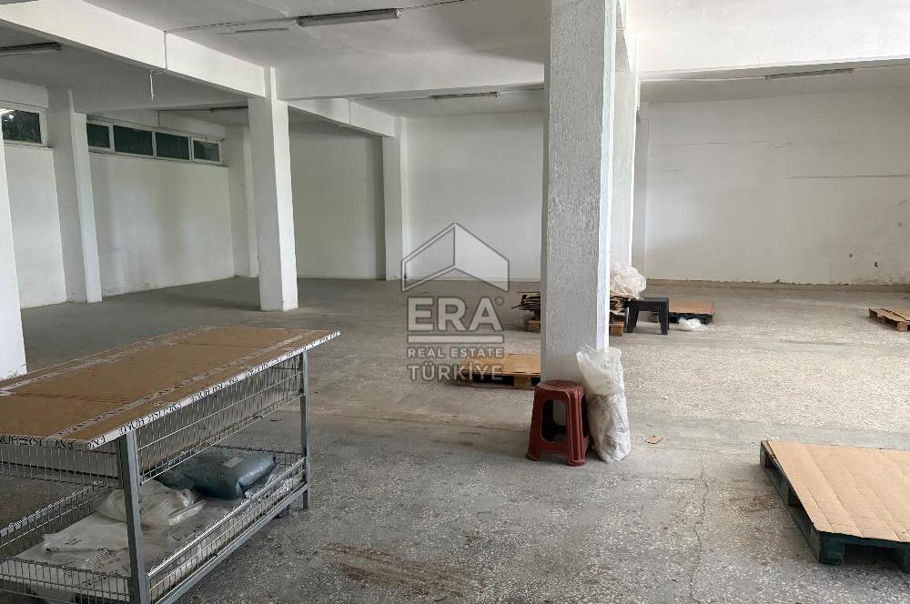 Bozburunda Gıda Toptancılar Sitesinde Kiralık İşyeri