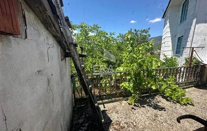 ANTALYA AKSEKİ EMİRAŞIKLAR MAHALLESİ SATILIK TAŞ EV ve ARAZİ