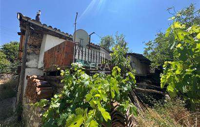 ANTALYA AKSEKİ EMİRAŞIKLAR MAHALLESİ SATILIK TAŞ EV ve ARAZİ