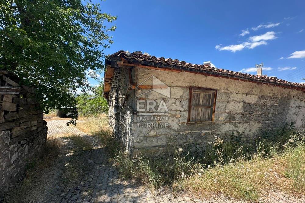 ANTALYA AKSEKİ EMİRAŞIKLAR MAHALLESİ SATILIK TAŞ EV ve ARAZİ