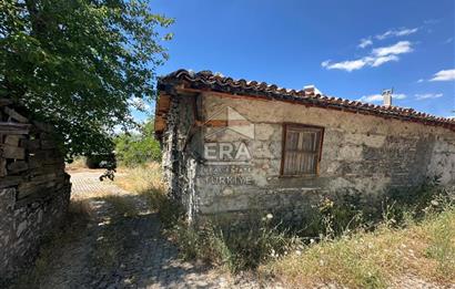 ANTALYA AKSEKİ EMİRAŞIKLAR MAHALLESİ SATILIK TAŞ EV ve ARAZİ