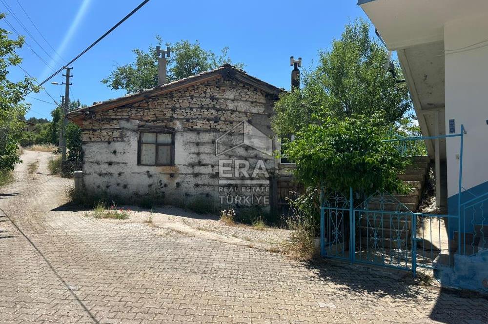 ANTALYA AKSEKİ EMİRAŞIKLAR MAHALLESİ SATILIK TAŞ EV ve ARAZİ