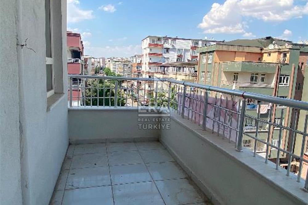 ERA EXTRA KADİR KANDEMİR Gap mahallesinde satılık fırsat daire.