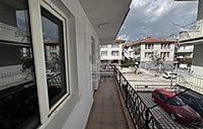 ERA NEXT | AYVALI'DA FERAH CADDE ÜZERİ GENİŞ 3+1 KİRALIK DAİRE