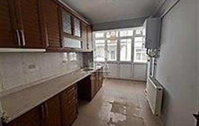 ERA NEXT | AYVALI'DA FERAH CADDE ÜZERİ GENİŞ 3+1 KİRALIK DAİRE