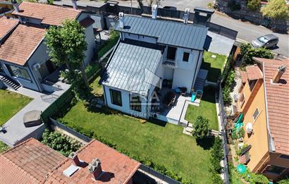 Zekeriyaköy Garanti Koza'da Komple Yenilenmiş Y Tipi Villa